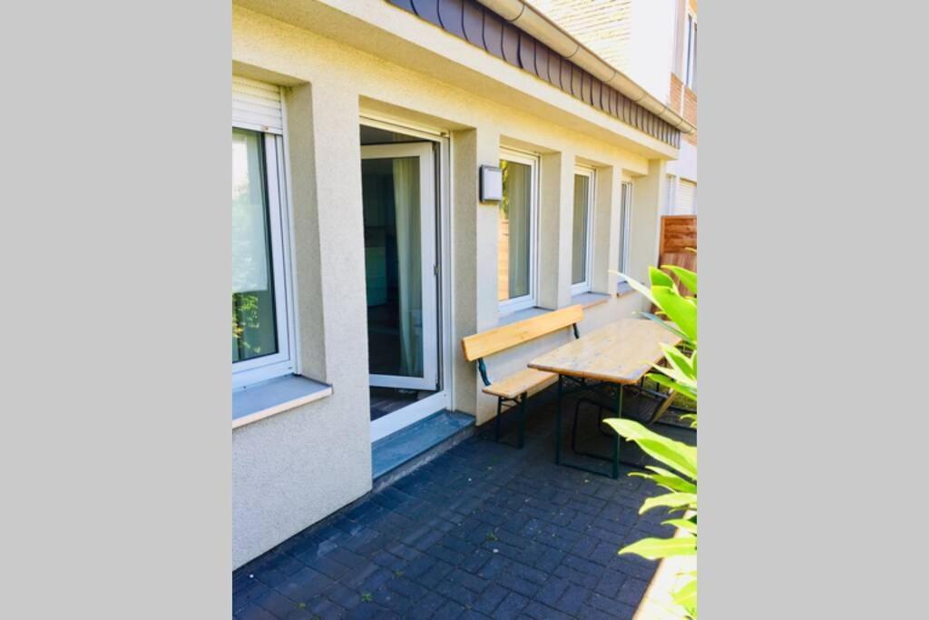 Apartment 120 Qm -3 Schlafzimmer-2 Baeder- Fuer 7 Gaeste Düsseldorf Exterior foto